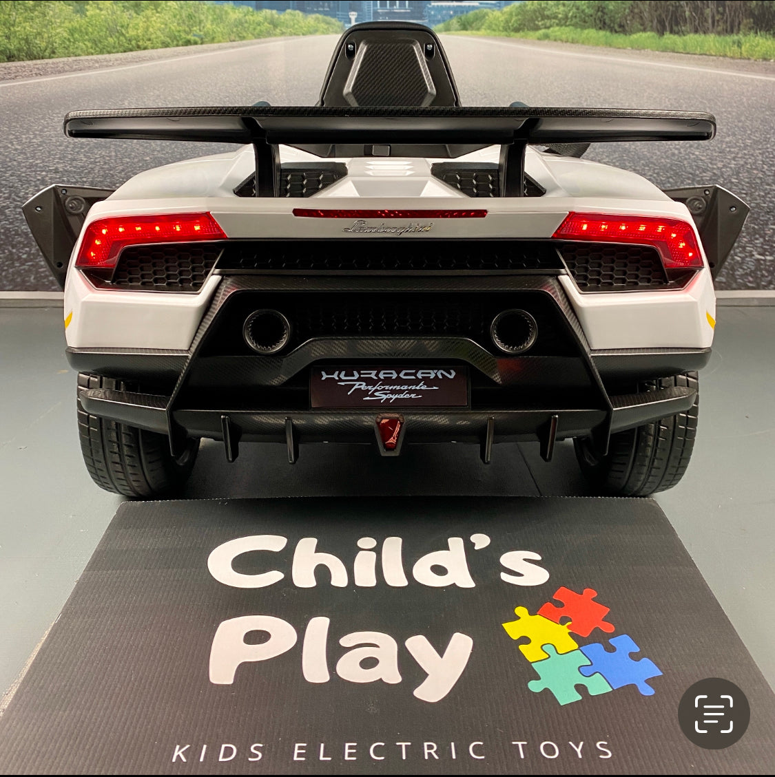 Licensed Lamborghini Huracan 12V Kids Ride on Car With Remote – WHITE