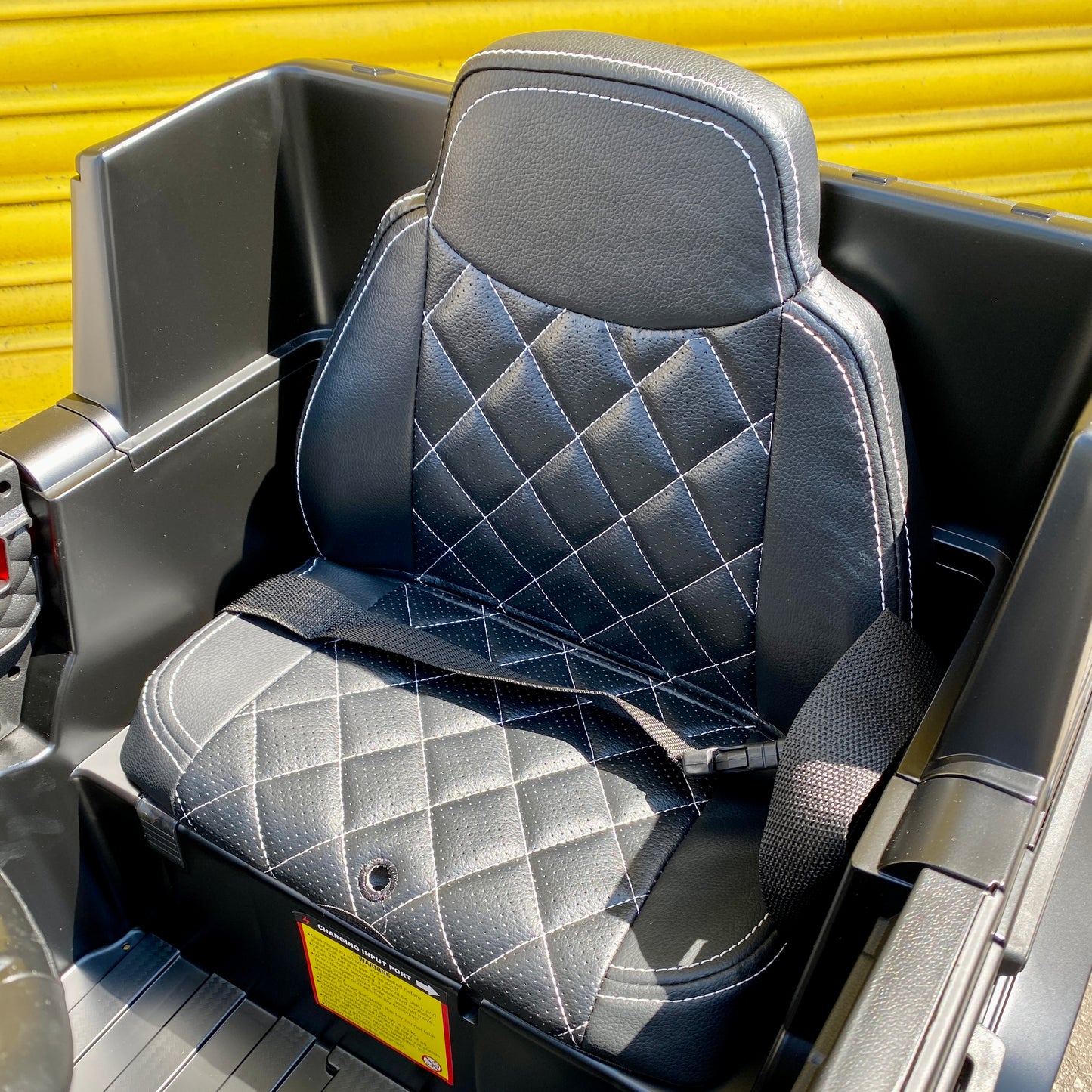 Kids Electric LIMITED EDITION 12v Mercedes G63 G Wagon SATIN MATT BLACK EDITION Upgraded leather seat & rubber wheels COMPACT