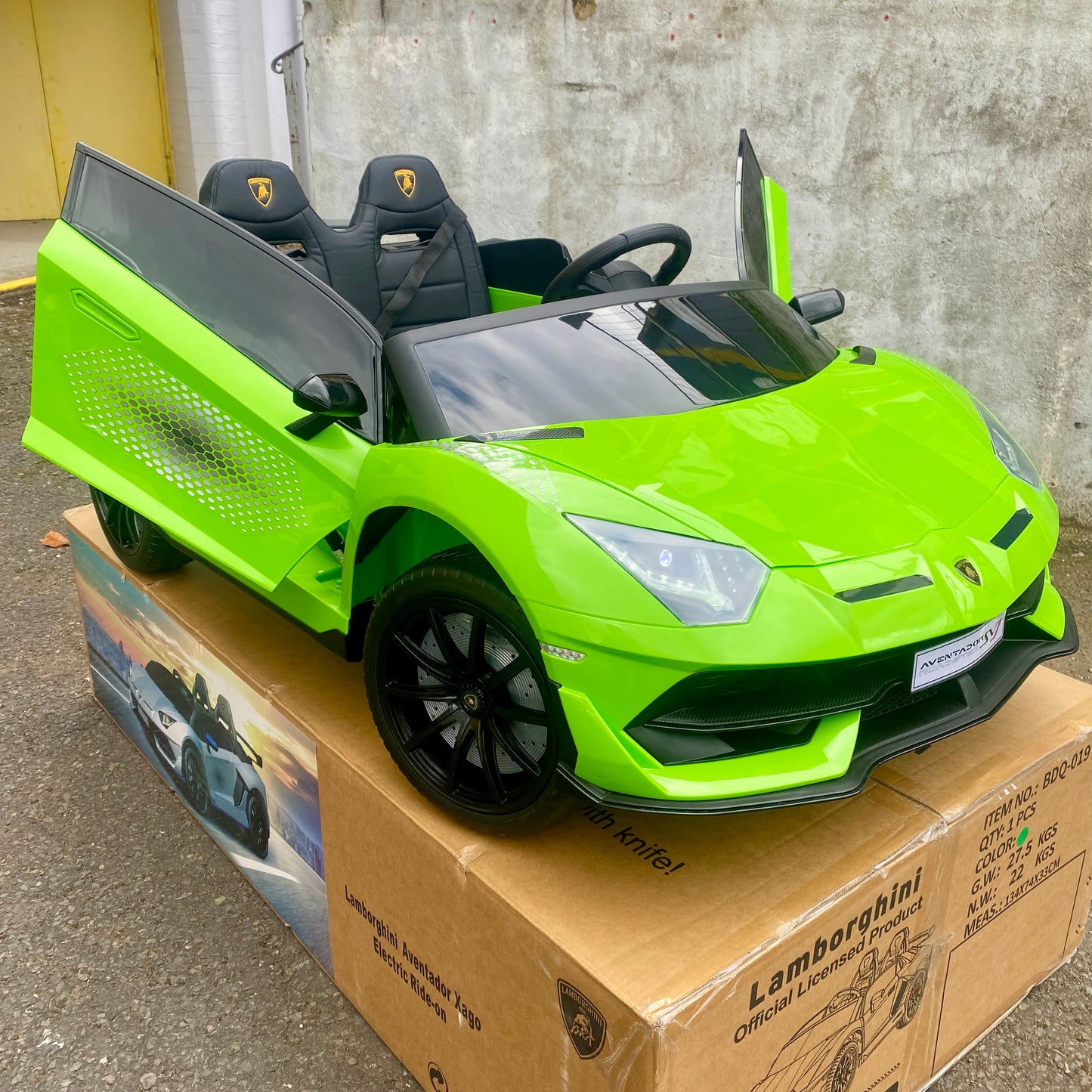Licensed 24v Lamborghini Aventador SVJ x2 Seater Ride On Car SALE!