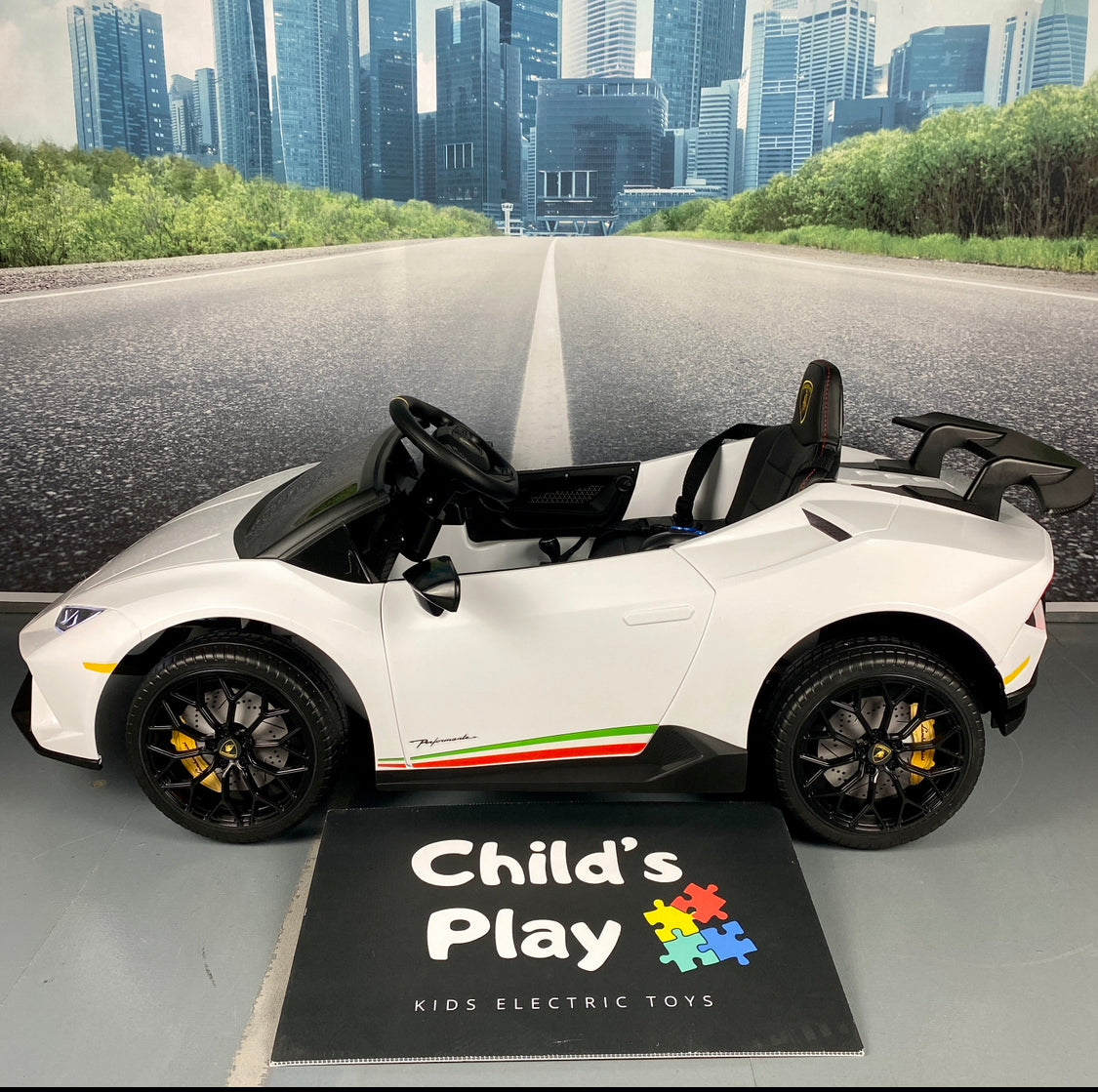 Licensed Lamborghini Huracan 12V Kids Ride on Car With Remote – WHITE
