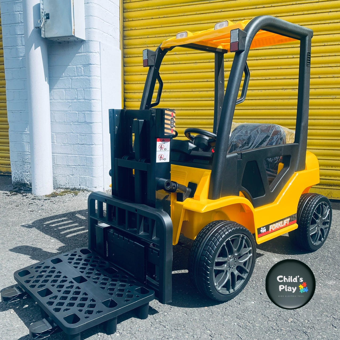 Kids Large 12v Electric Ride-On Fork Lift Truck with Upgraded Spec