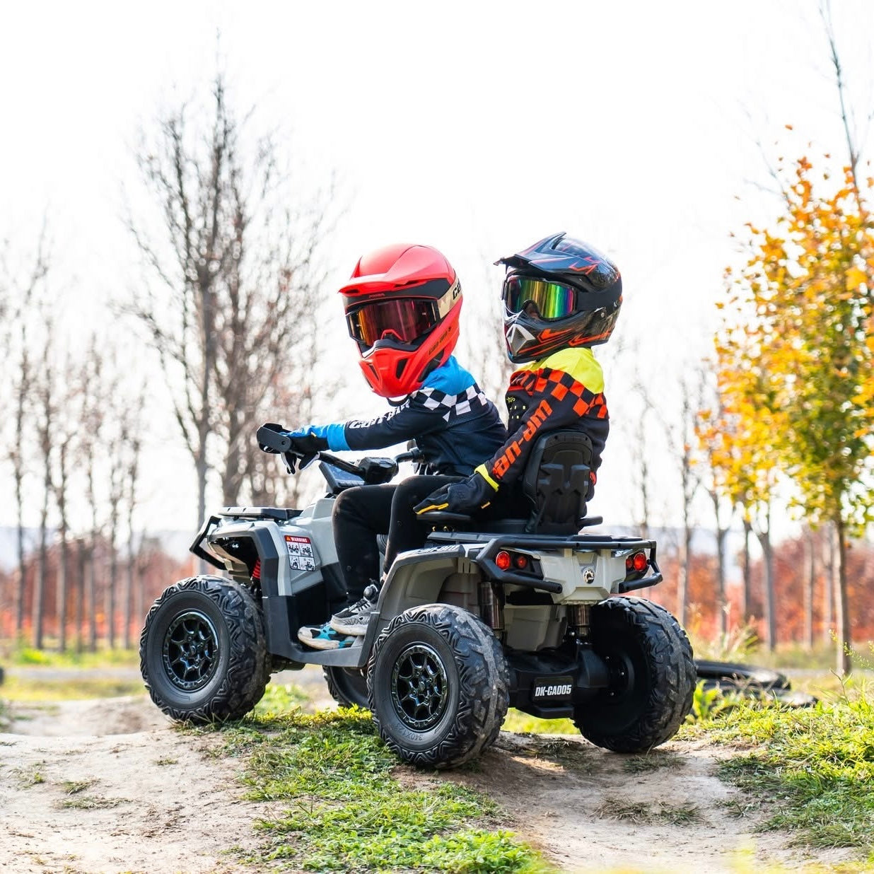 Licensed 24v Can-Am Outlander Quad Bike 2 SEATER!