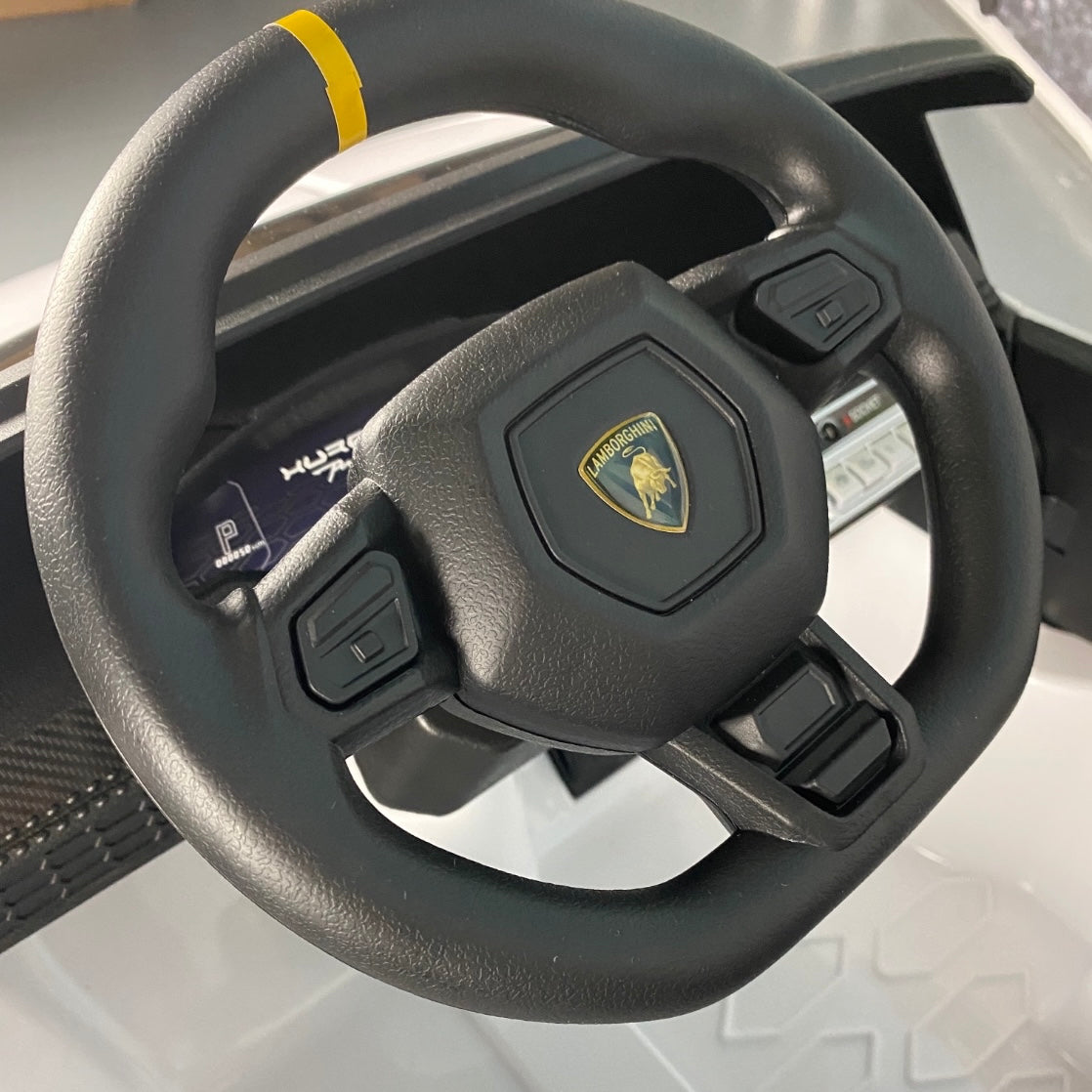 Licensed Lamborghini Huracan 12V Kids Ride on Car With Remote – WHITE