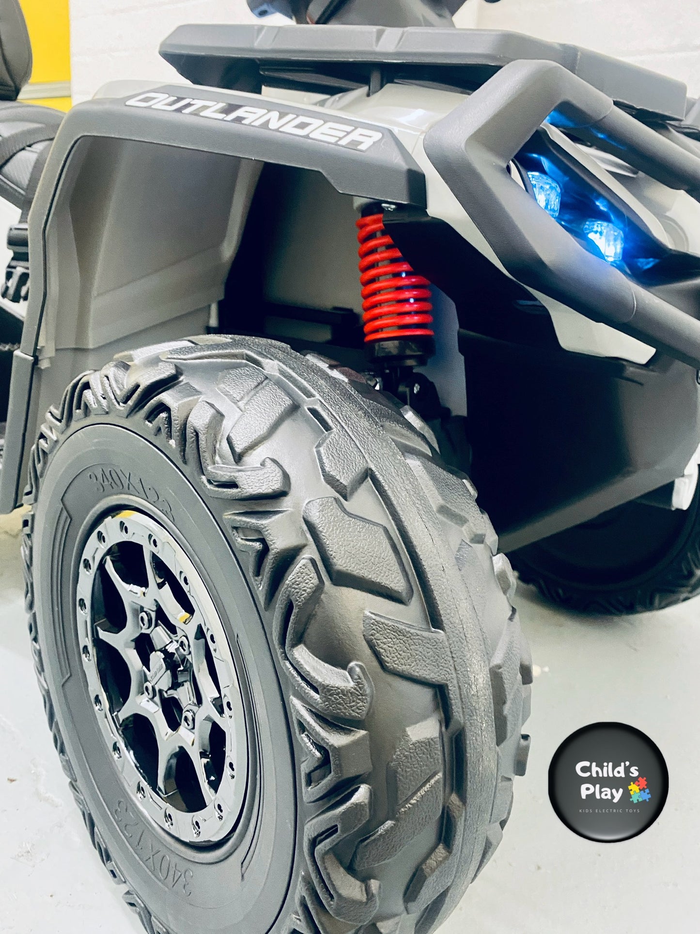 Licensed 24v Can-Am Outlander Quad Bike 2 SEATER!